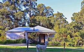 Araluen Park Cottages